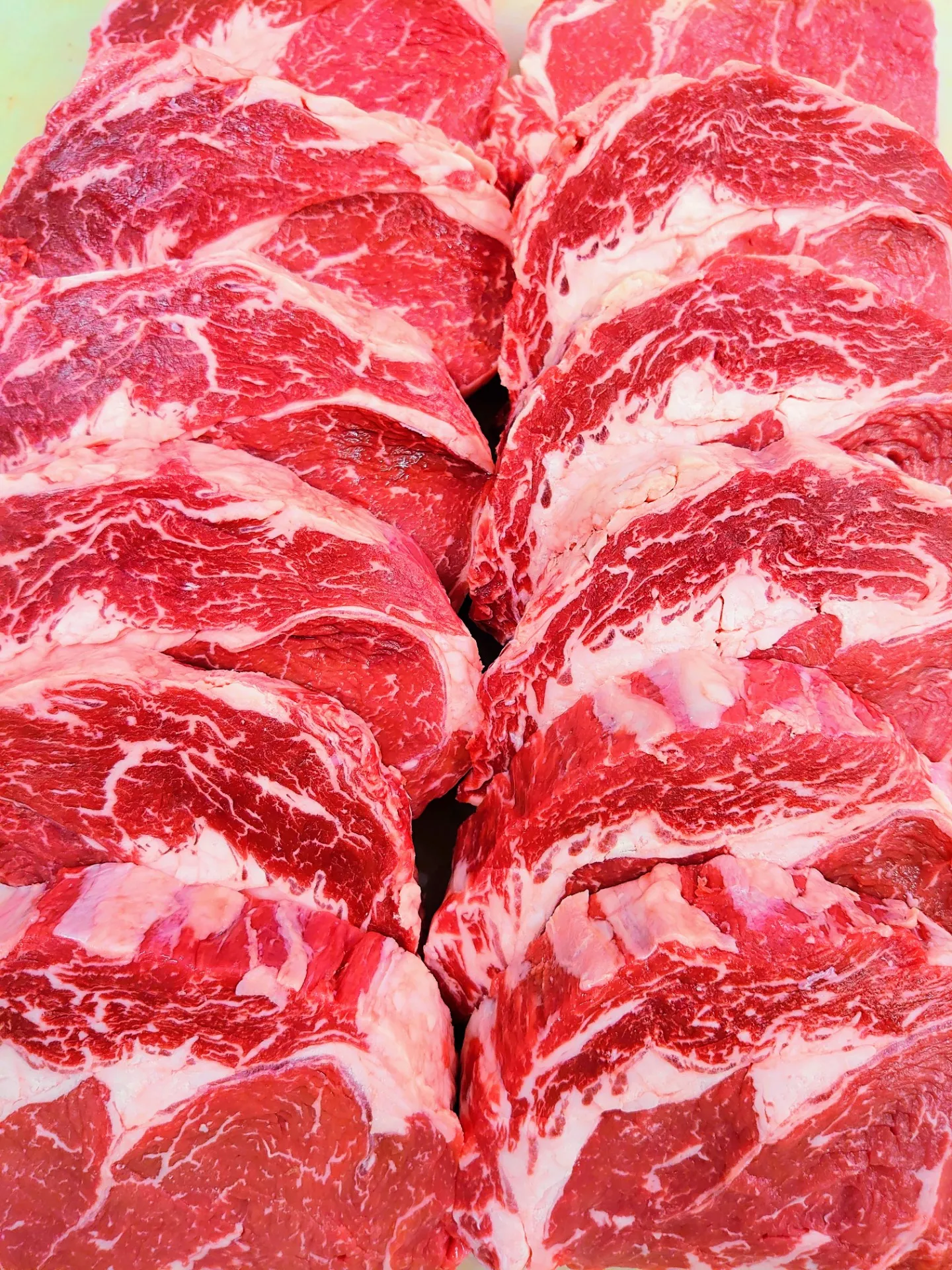 世田谷の輸入牛専門オンライン肉屋で営業中です。