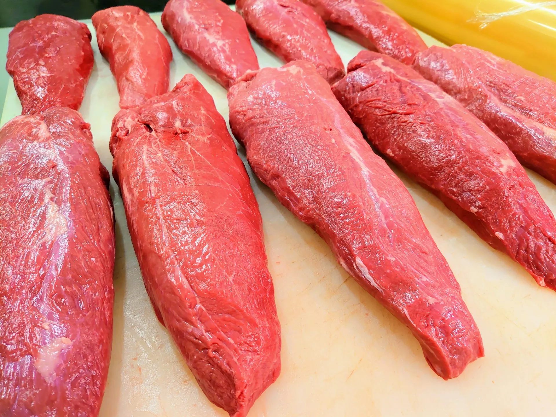 世田谷からお届けいたします、輸入牛専門肉屋のオンラインショップです。お肉は好きですか？