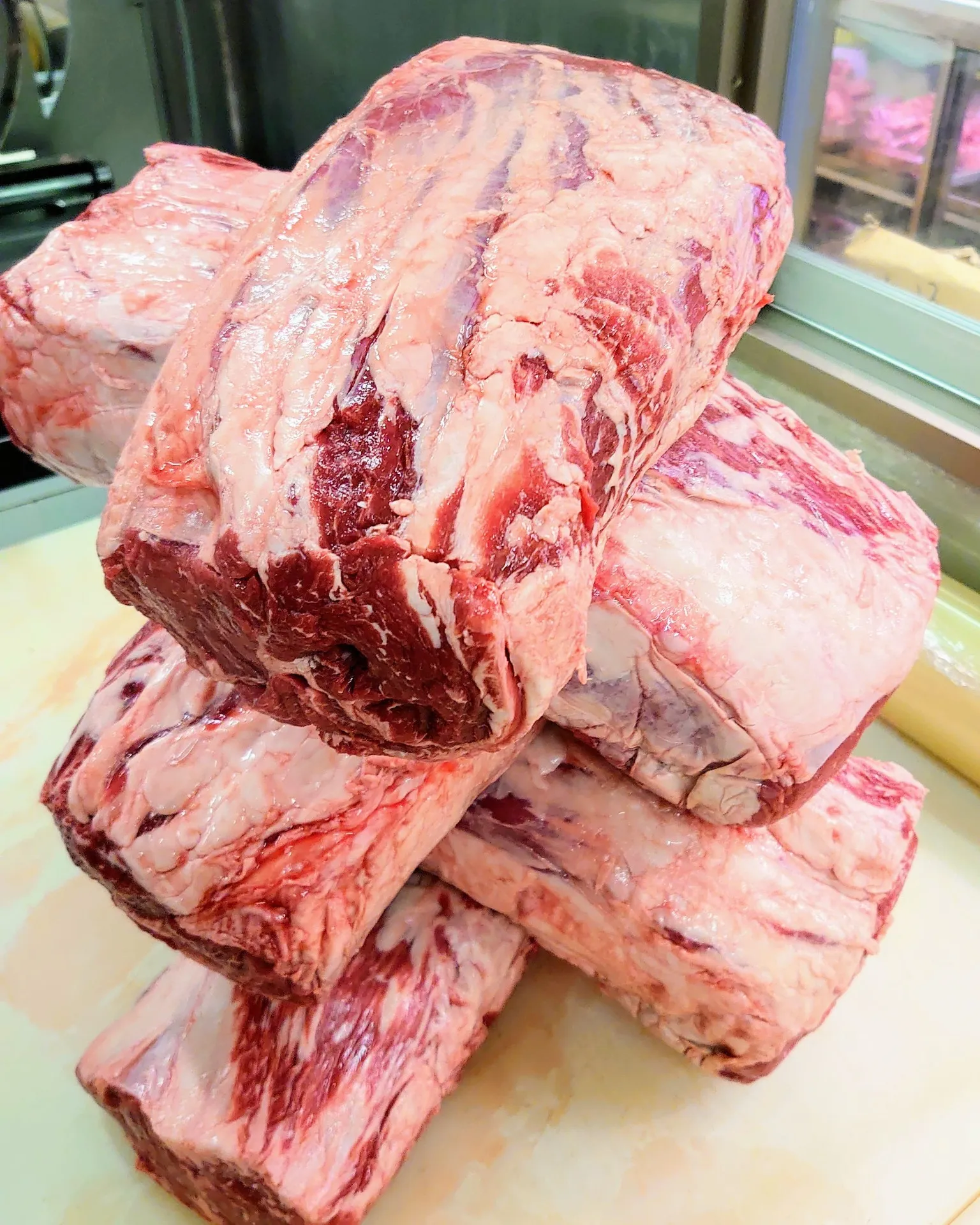 世田谷のオンライン輸入牛専門肉屋で営業中なのでホームページをご覧になってください！一般には出回っていない美味しい輸入牛ですよ！